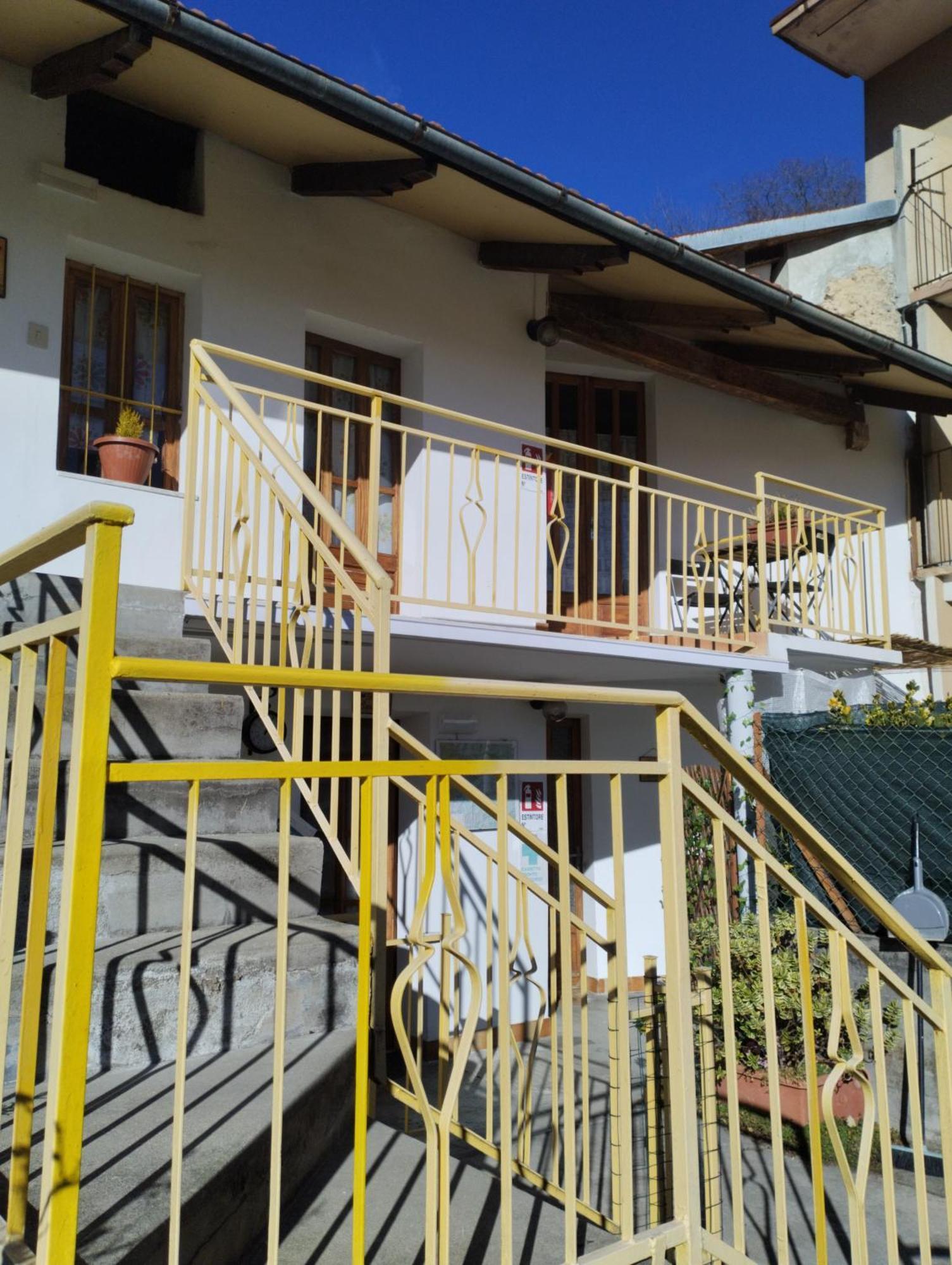 B&B La Marmotta Coazze Екстер'єр фото