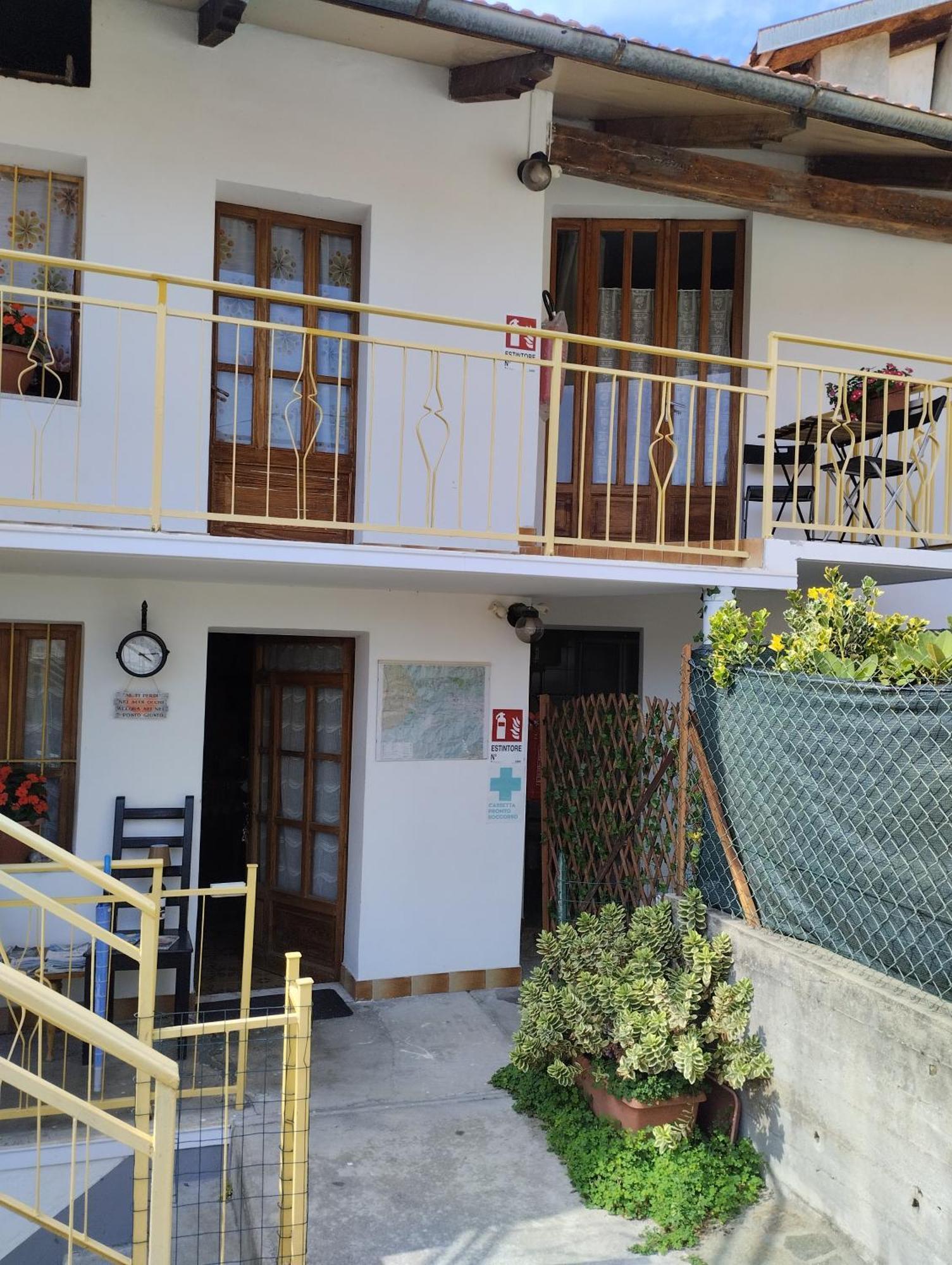 B&B La Marmotta Coazze Екстер'єр фото
