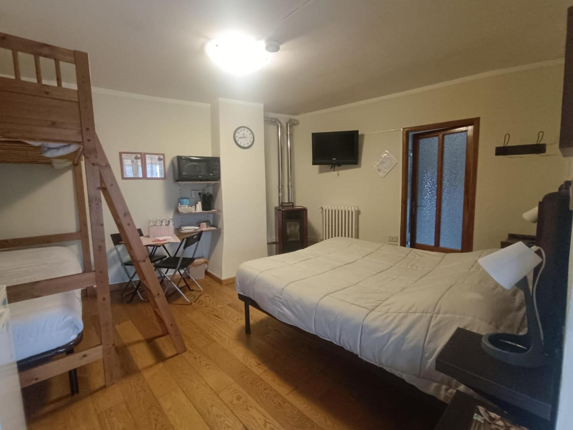 B&B La Marmotta Coazze Екстер'єр фото