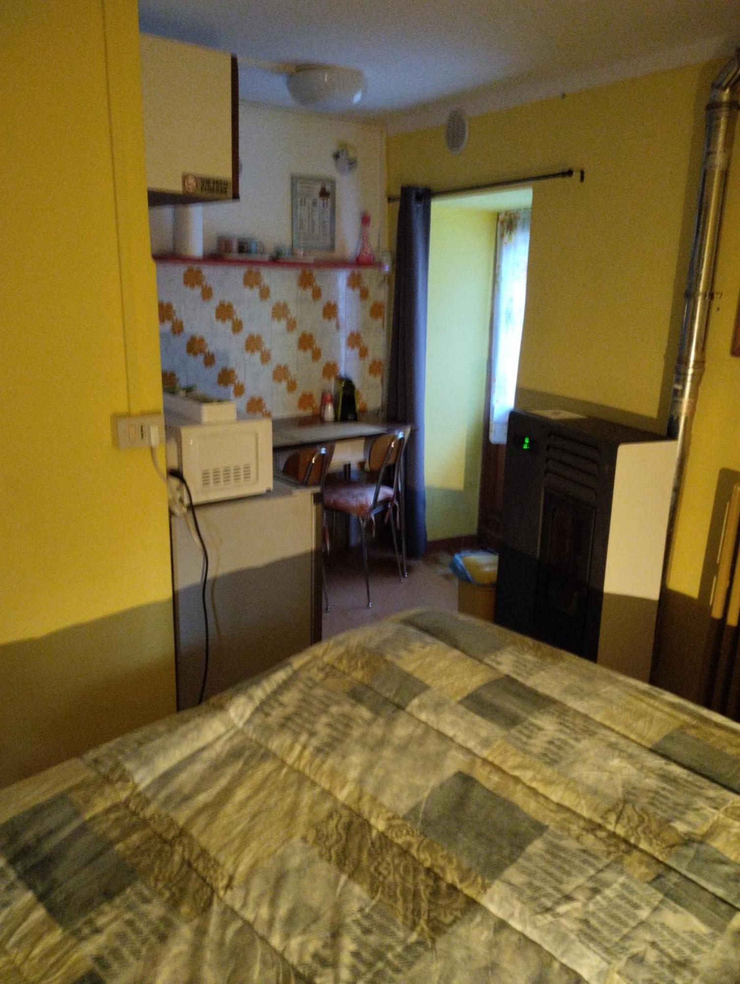 B&B La Marmotta Coazze Екстер'єр фото